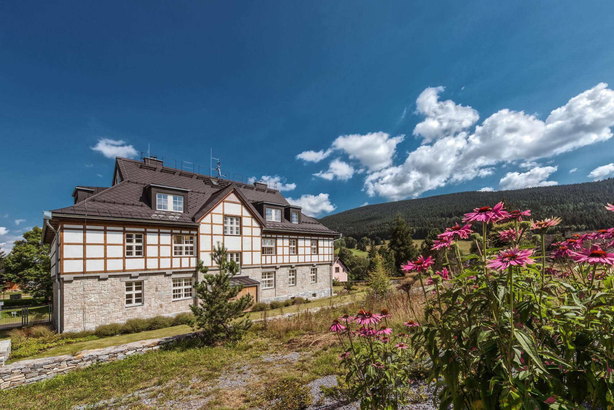 Theresian Apartment Ostružná Eksteriør bilde