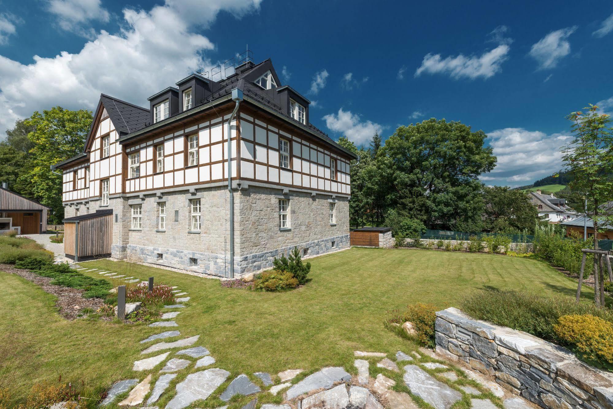 Theresian Apartment Ostružná Eksteriør bilde
